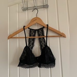 Victoria’s Secret Stretch lace Bralette. - NWOT